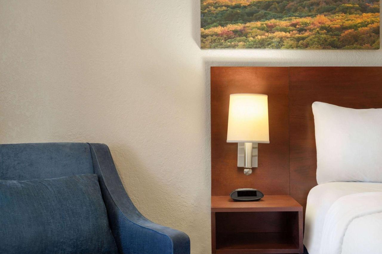 Days Inn By Wyndham Dillon Esterno foto